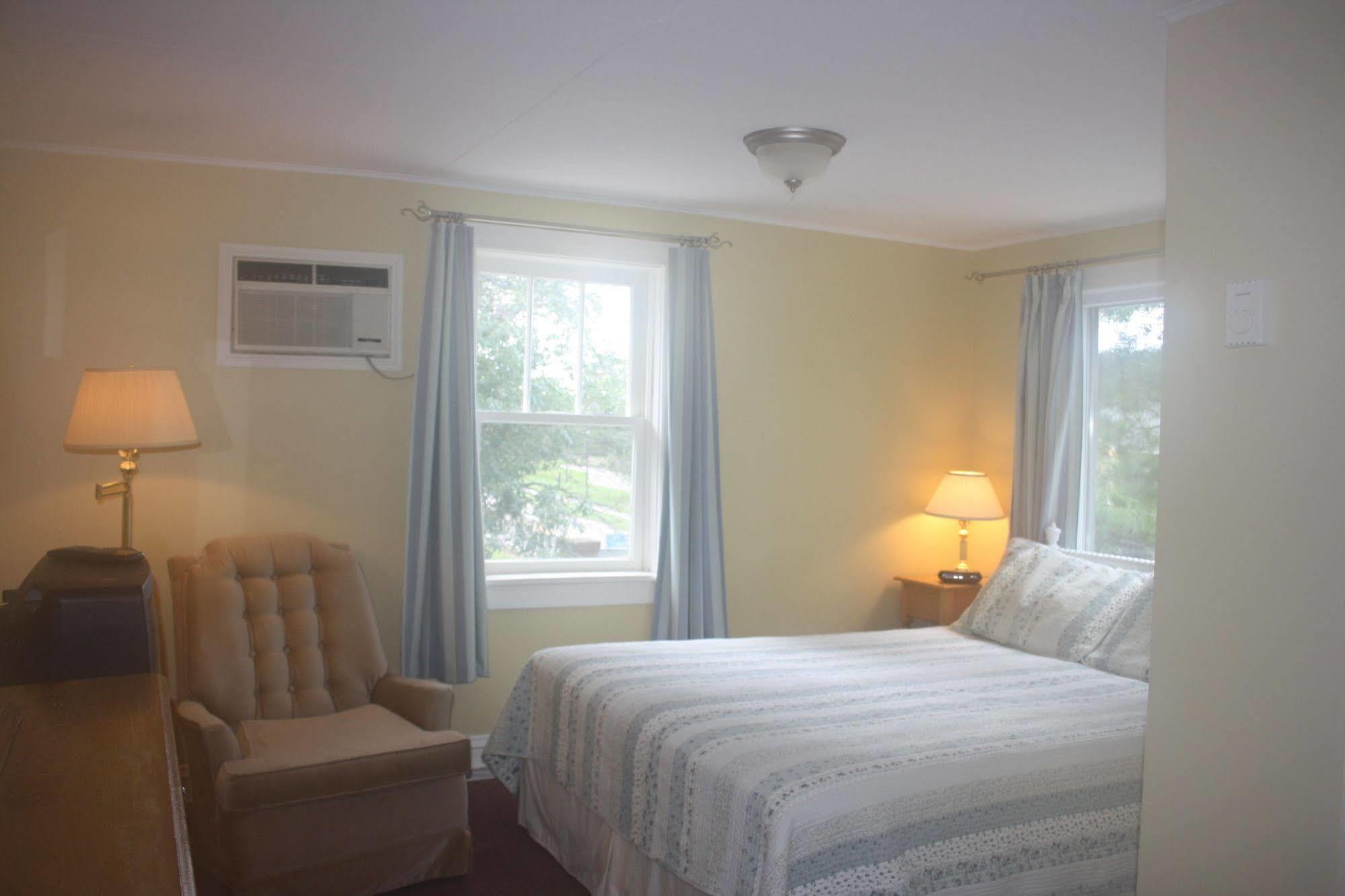 Shining Waters Country Inn Cavendish Ngoại thất bức ảnh